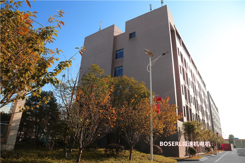 1690183928181494.jpg 齒輪減速機(jī)加電機(jī)